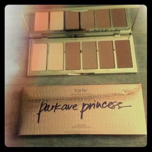 SOLD ON ♏ERCARI Tarte Park Ave Princess